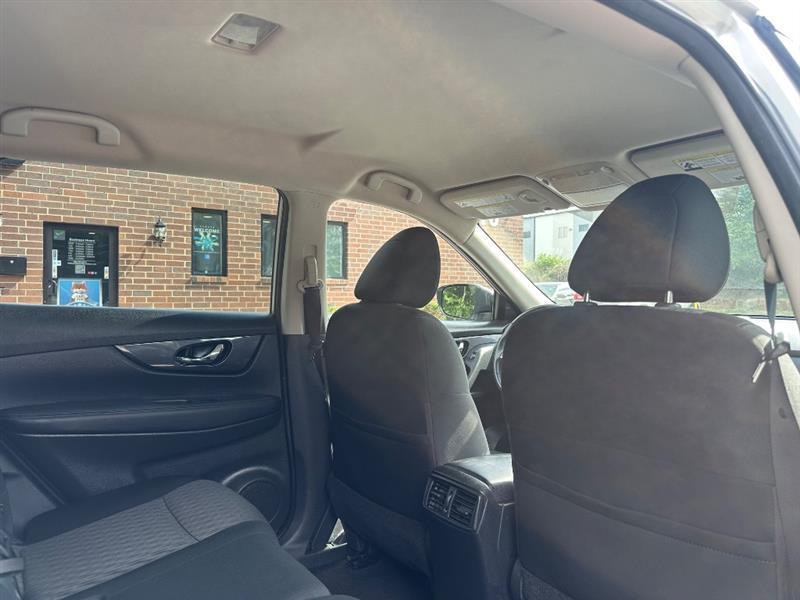 Nissan Rogue SV AWD 2017
