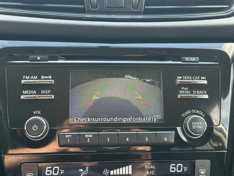 Nissan Rogue SV AWD 2017