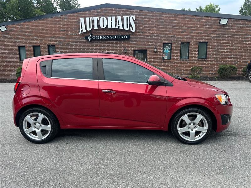 Chevrolet Sonic LTZ Auto 5-Door 2015