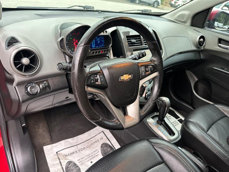 Chevrolet Sonic LTZ Auto 5-Door 2015