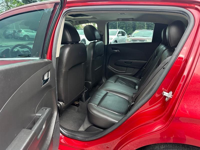 Chevrolet Sonic LTZ Auto 5-Door 2015