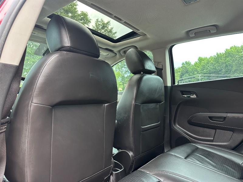 Chevrolet Sonic LTZ Auto 5-Door 2015