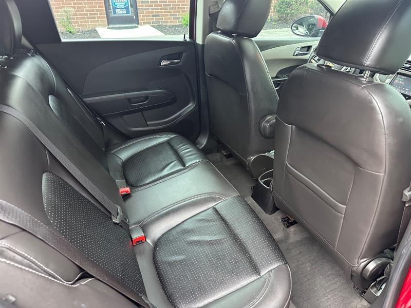 Chevrolet Sonic LTZ Auto 5-Door 2015
