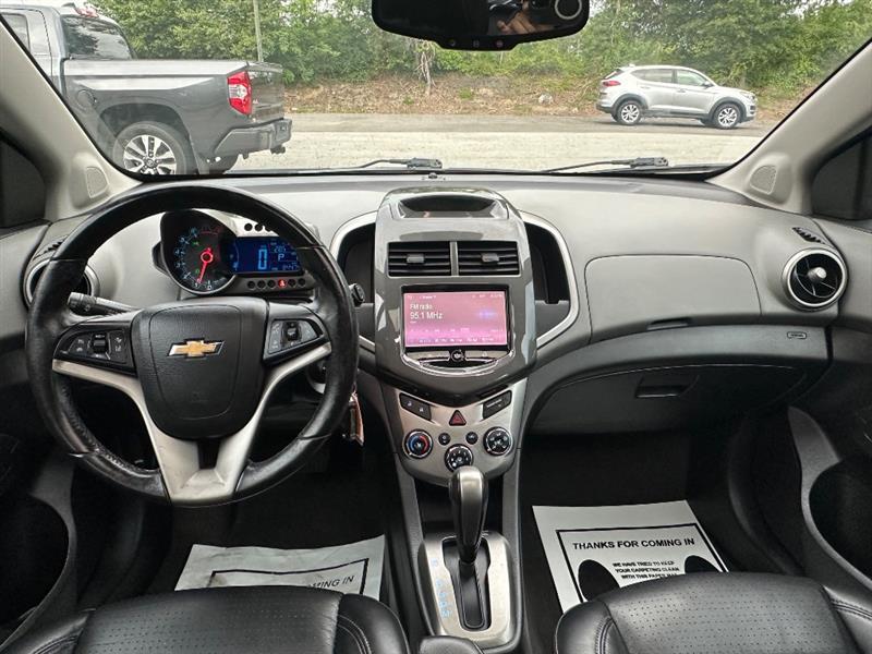 Chevrolet Sonic LTZ Auto 5-Door 2015