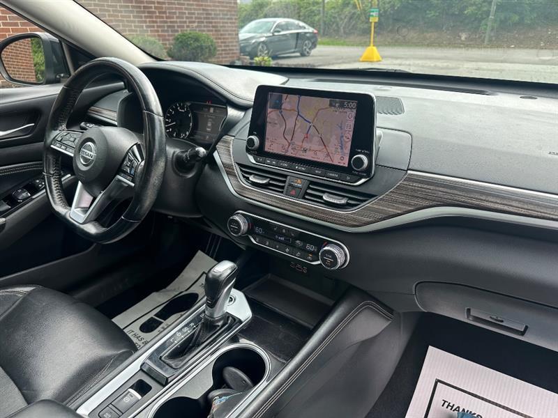 Nissan Altima 2.5 SL 2020