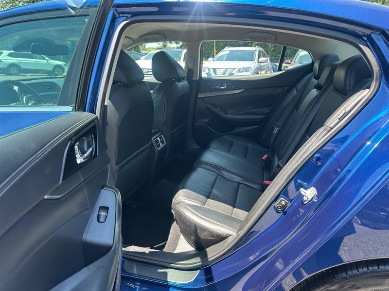 Nissan Maxima 3.5 SV 2021