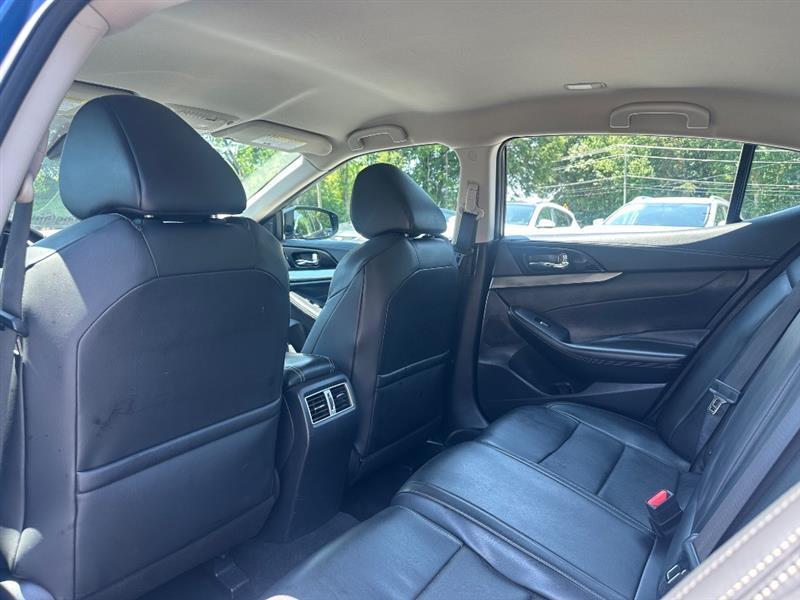 Nissan Maxima 3.5 SV 2021