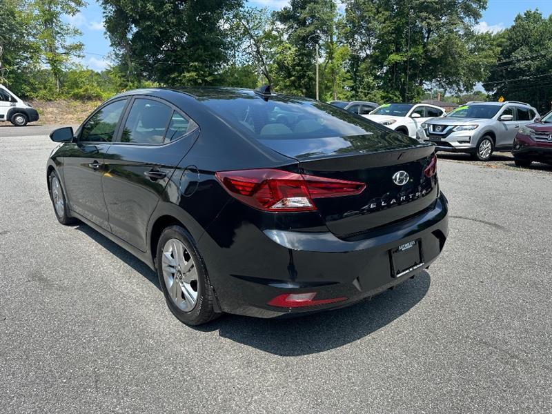 Hyundai Elantra Limited 2019