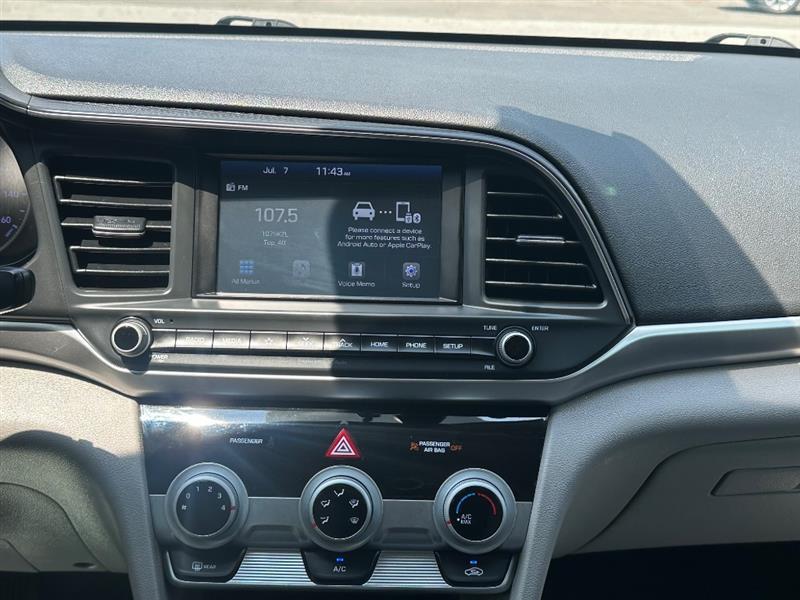Hyundai Elantra Limited 2019