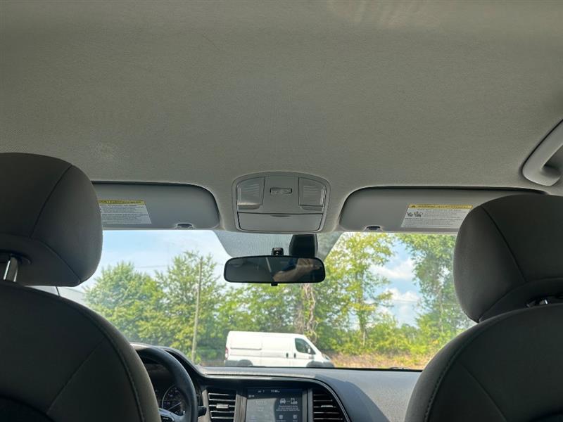Hyundai Elantra Limited 2019