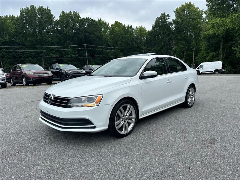 Volkswagen Jetta SE 6A 2016