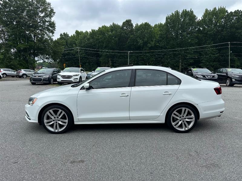 Volkswagen Jetta SE 6A 2016