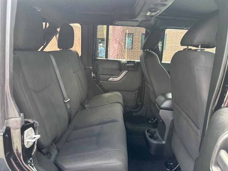 Jeep Wrangler Unlimited Sport 4WD 2017