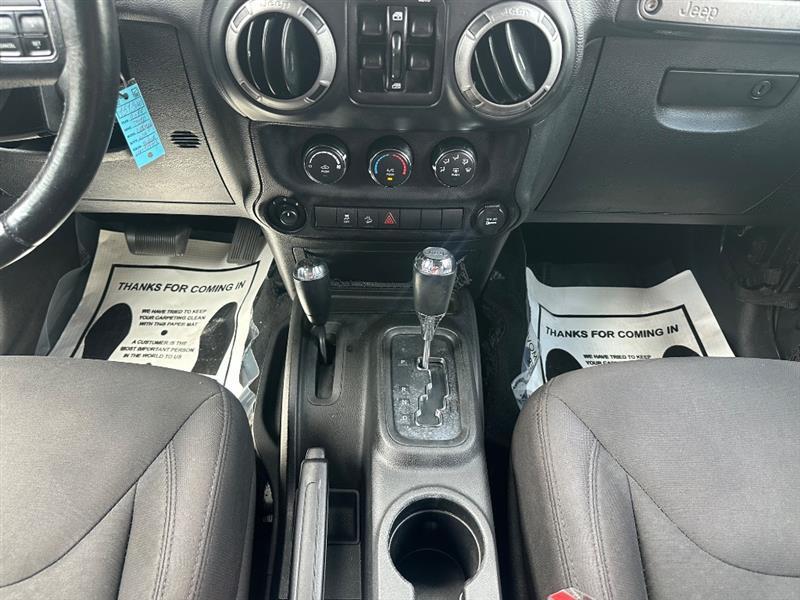 Jeep Wrangler Unlimited Sport 4WD 2017