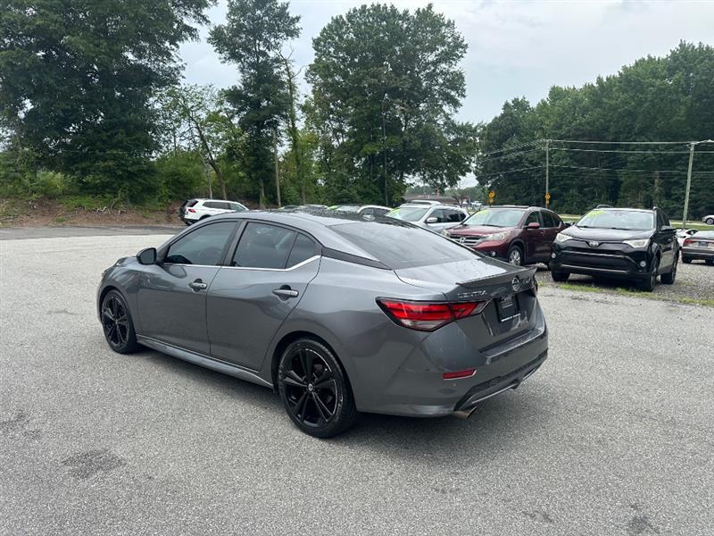 Nissan Sentra SR 2022