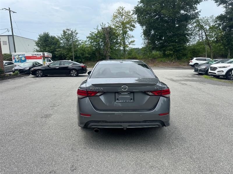 Nissan Sentra SR 2022