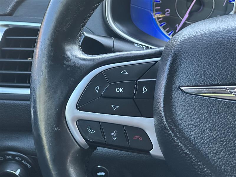 Chrysler 200 Limited 2015