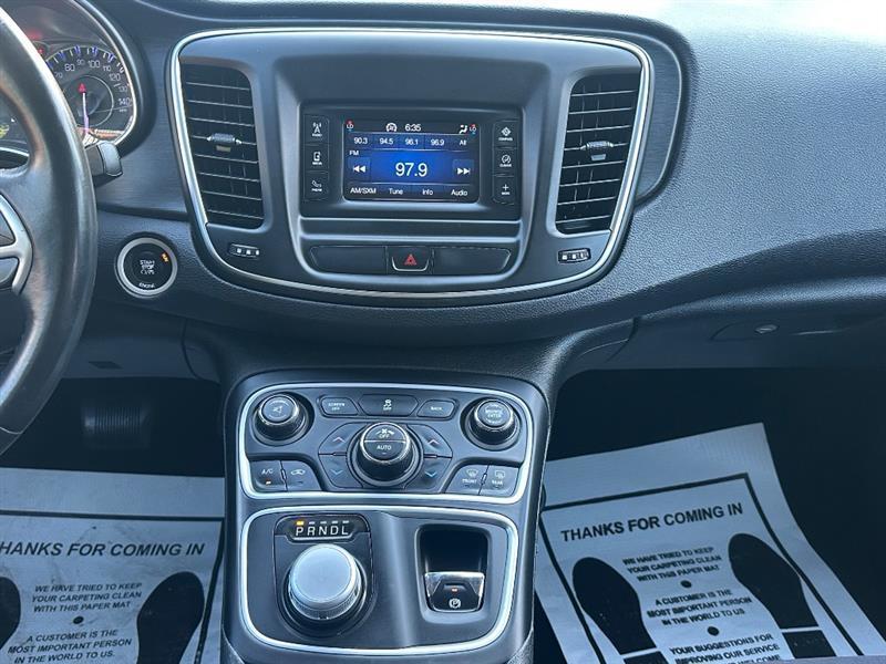 Chrysler 200 Limited 2015