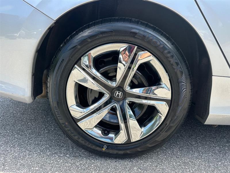 Honda Civic LX Honda Sensing Sedan CVT 2021