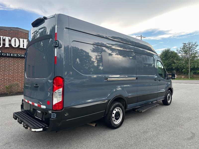 Ford Transit 250 Van High Roof w/Sliding Pass. 148-in. WB EL 2021