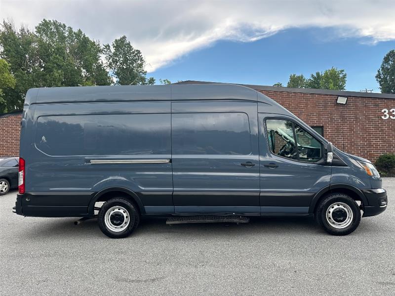 Ford Transit 250 Van High Roof w/Sliding Pass. 148-in. WB EL 2021