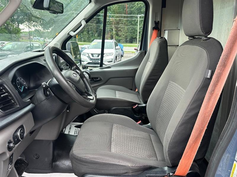 Ford Transit 250 Van High Roof w/Sliding Pass. 148-in. WB EL 2021