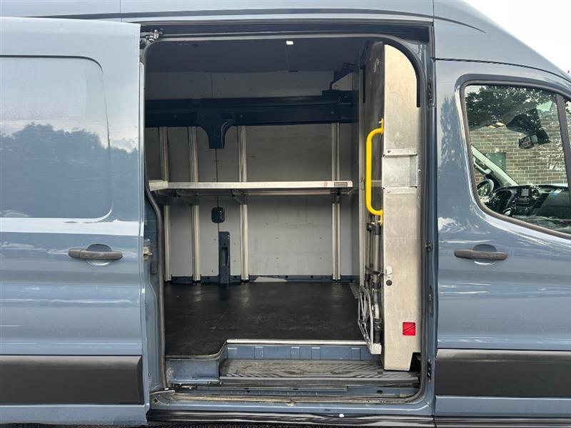 Ford Transit 250 Van High Roof w/Sliding Pass. 148-in. WB EL 2021