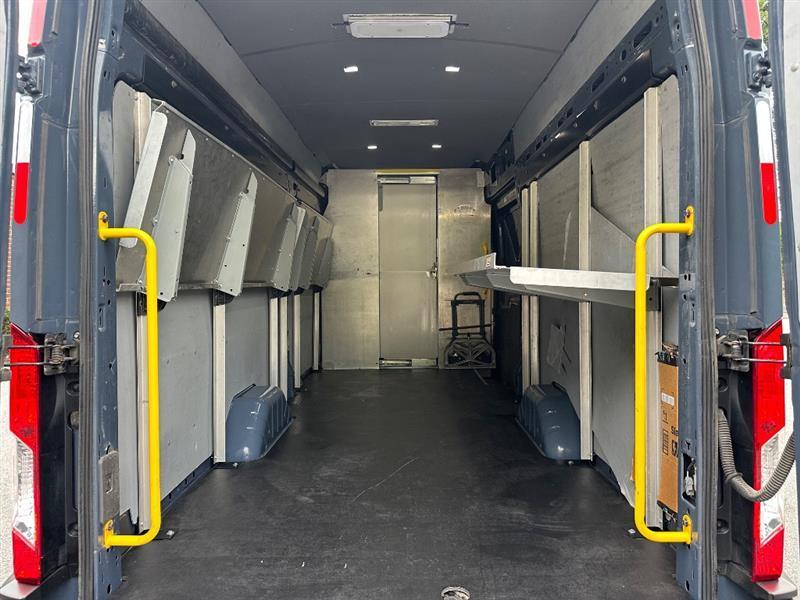 Ford Transit 250 Van High Roof w/Sliding Pass. 148-in. WB EL 2021