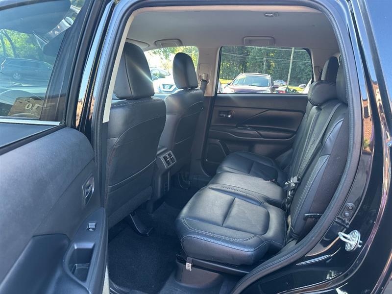 Mitsubishi Outlander SEL AWD 2020