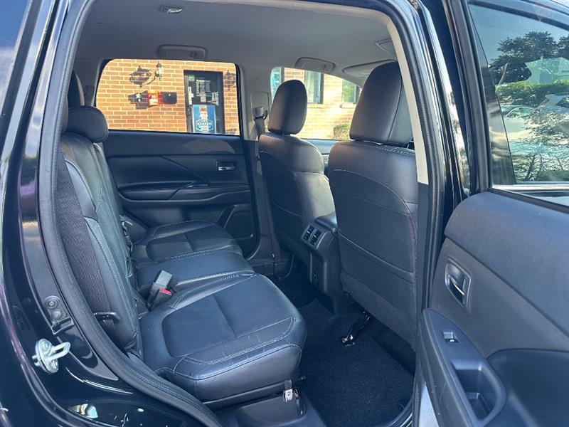 Mitsubishi Outlander SEL AWD 2020