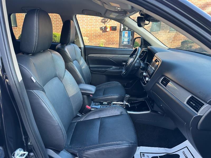 Mitsubishi Outlander SEL AWD 2020