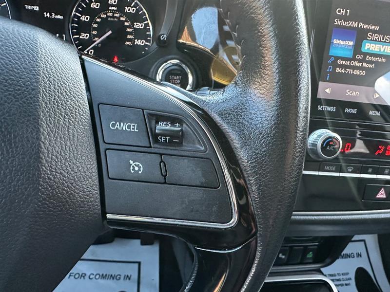 Mitsubishi Outlander SEL AWD 2020