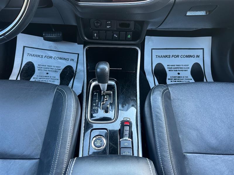 Mitsubishi Outlander SEL AWD 2020