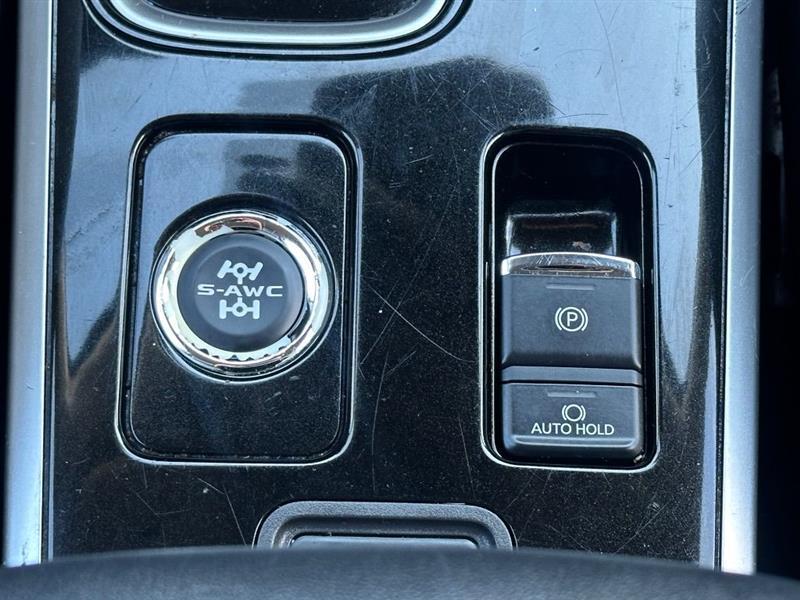 Mitsubishi Outlander SEL AWD 2020