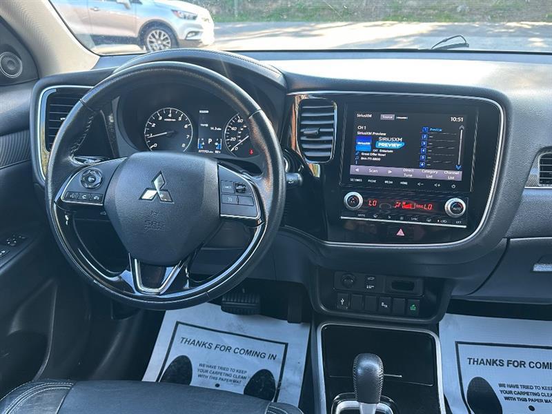 Mitsubishi Outlander SEL AWD 2020