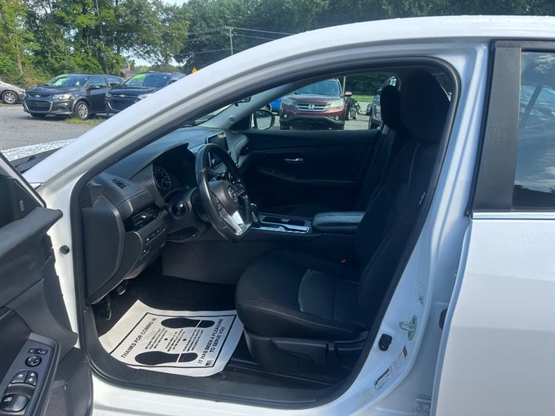Nissan Sentra SV 2022