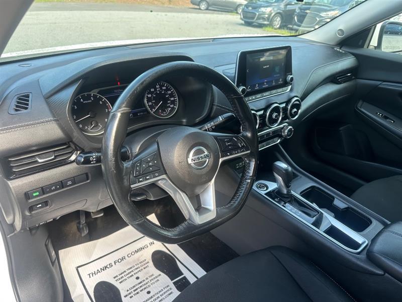 Nissan Sentra SV 2022