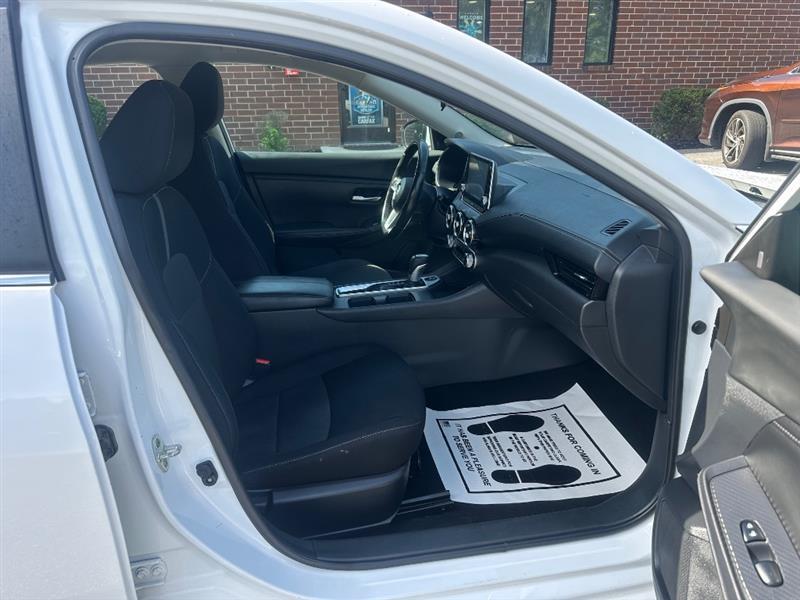 Nissan Sentra SV 2022