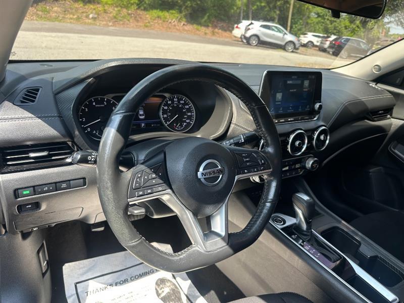 Nissan Sentra SV 2022