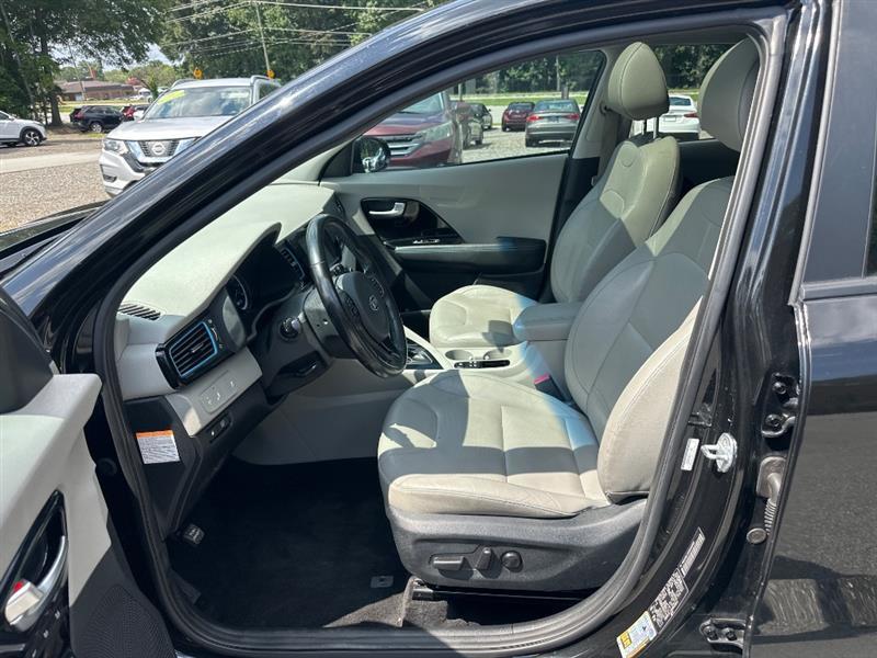 Kia Niro Touring 2017