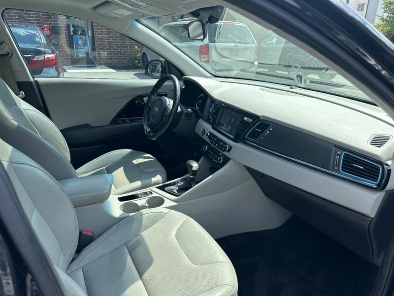 Kia Niro Touring 2017