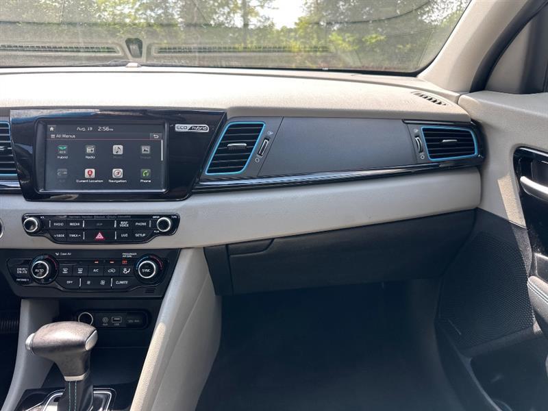 Kia Niro Touring 2017