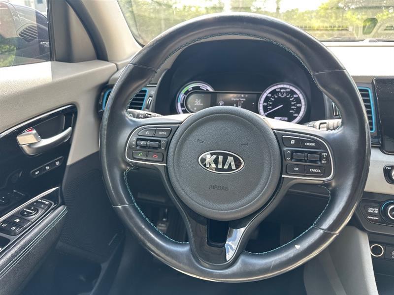 Kia Niro Touring 2017