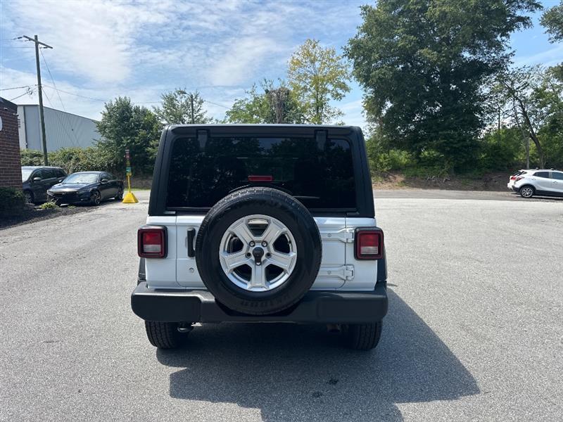 Jeep Wrangler Unlimited Sport 2018
