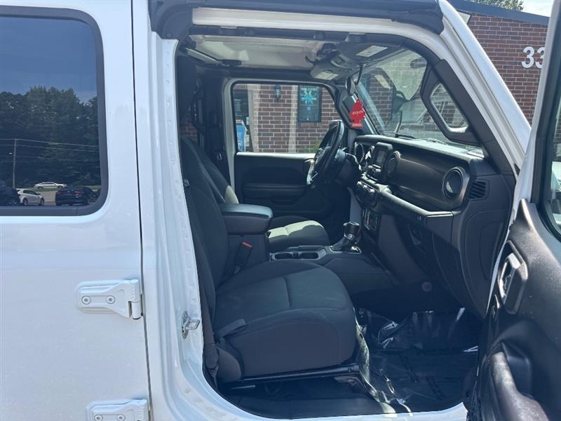 Jeep Wrangler Unlimited Sport 2018