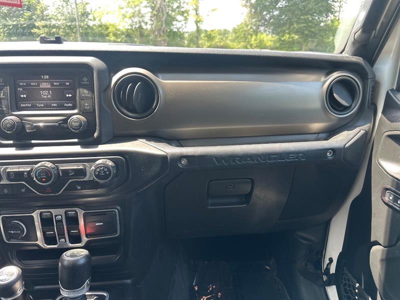 Jeep Wrangler Unlimited Sport 2018