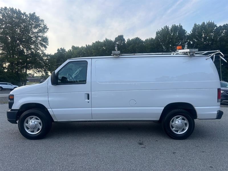 Ford Econoline E-250 2014
