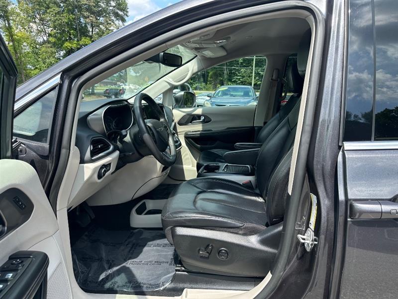 Chrysler Pacifica Touring-L 2022