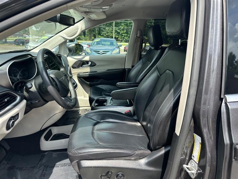 Chrysler Pacifica Touring-L 2022