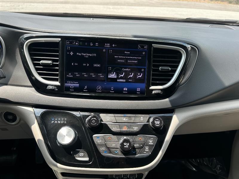 Chrysler Pacifica Touring-L 2022